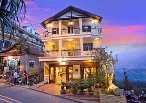 Гостиница Cosiana Hotel Sapa в Шапе