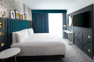 Гостиница DoubleTree by Hilton Hotel Leeds City Centre