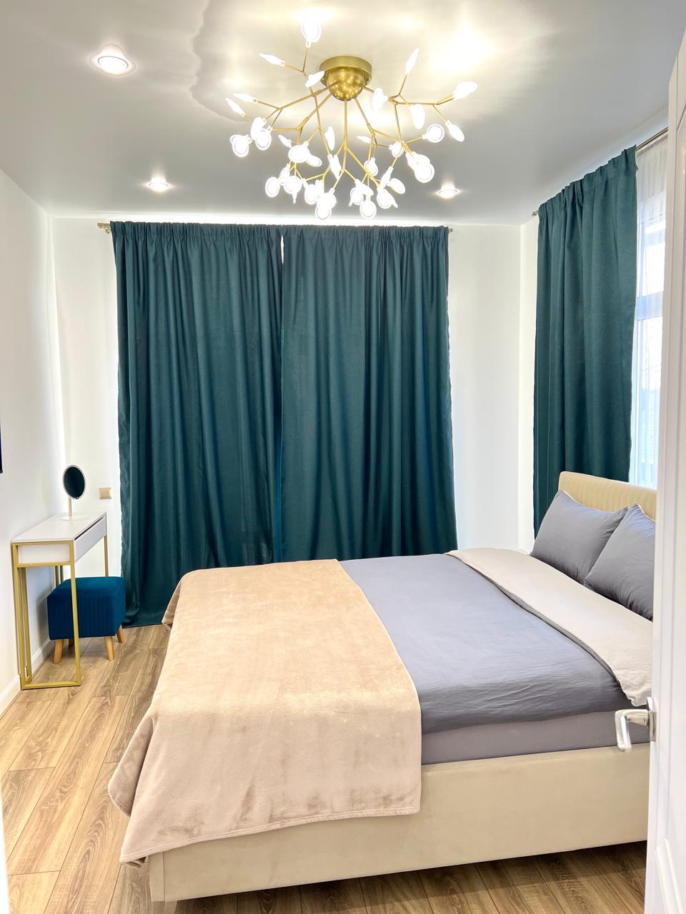 Фото Коттедж с бассейном