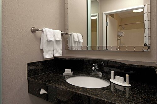 Гостиница Springhill Suites Marriott Baltimore Downtown/Inner Harbor в Балтиморе