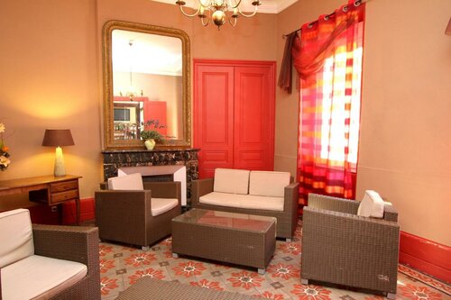 Гостиница Hotel Le Clos Des Oliviers