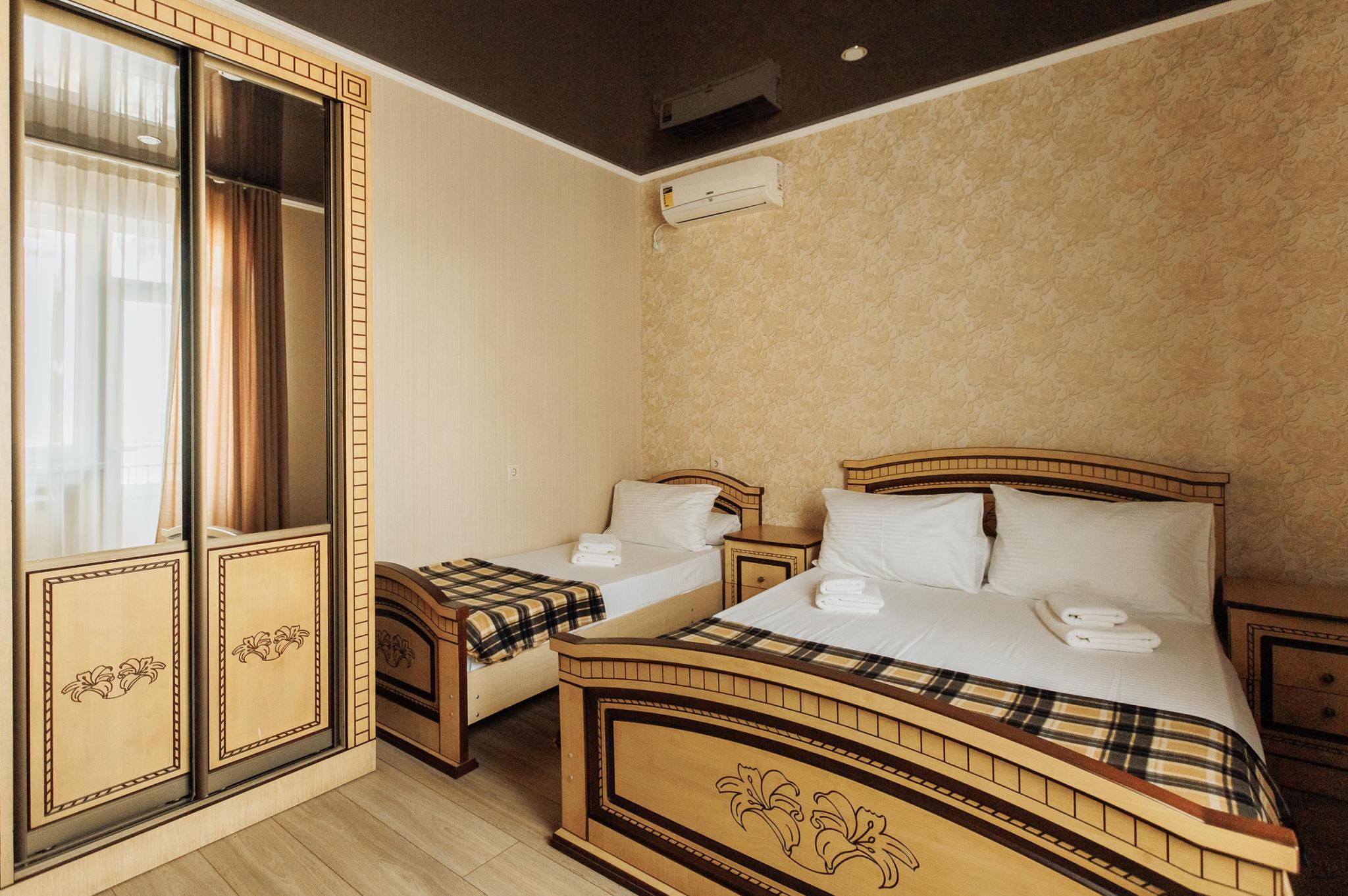 Фото Диана Аллама групп