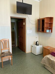 Malahit (Zuyevka town, Meliorativnaya ulitsa, 9), hotel