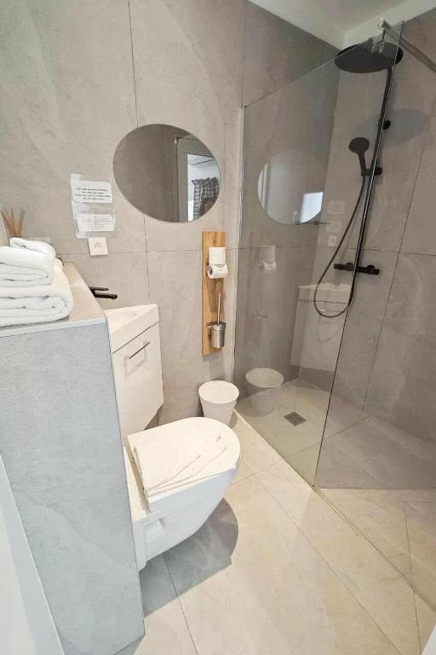 Фото Hotel Des Calanques