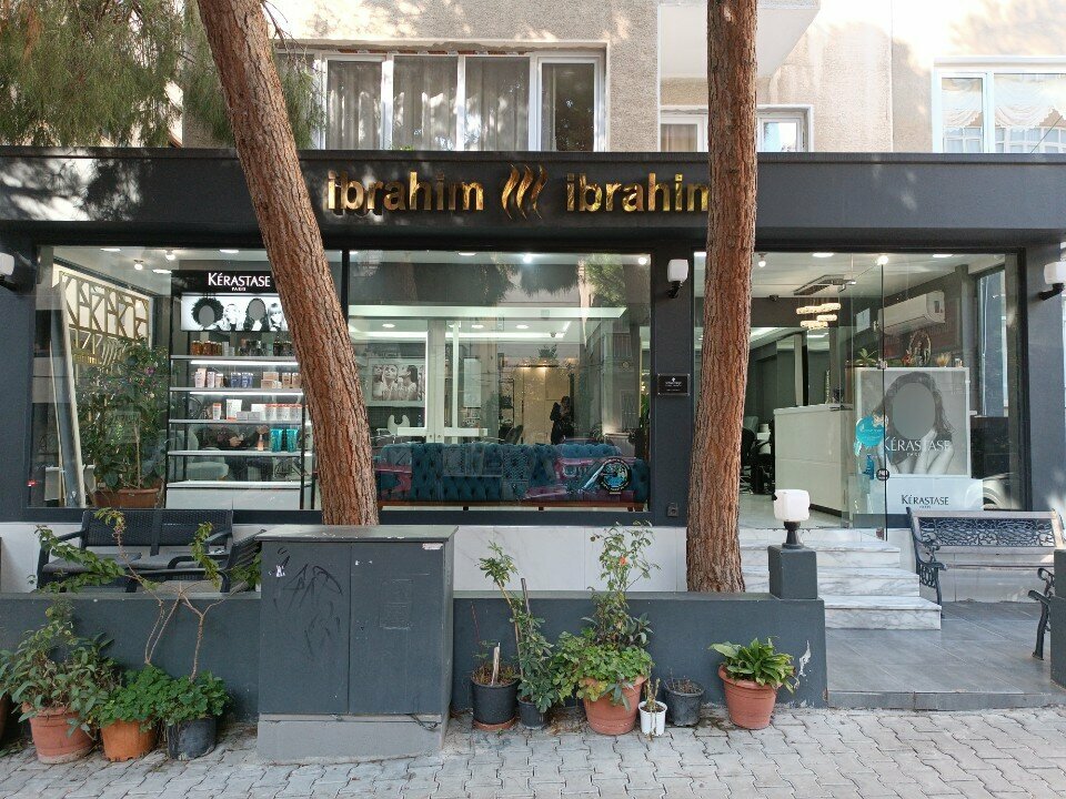 مصففو الشعر Ibrahim & Ibrahim Hairdresser ، إزمير، صورة