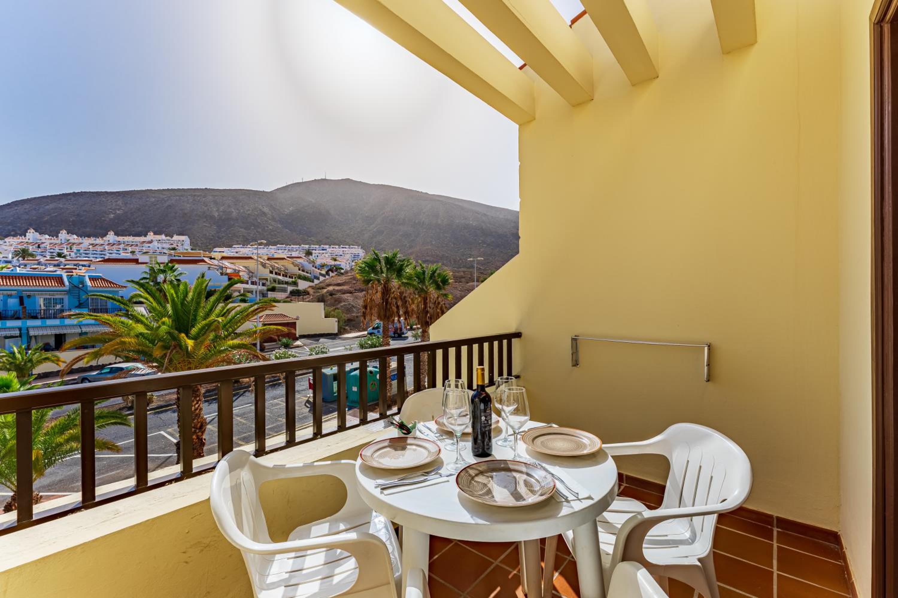 Фото Klayman Olivina Aparthotel
