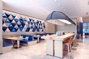 Гостиница Holiday Inn Express Kunming West, an Ihg Hotel
