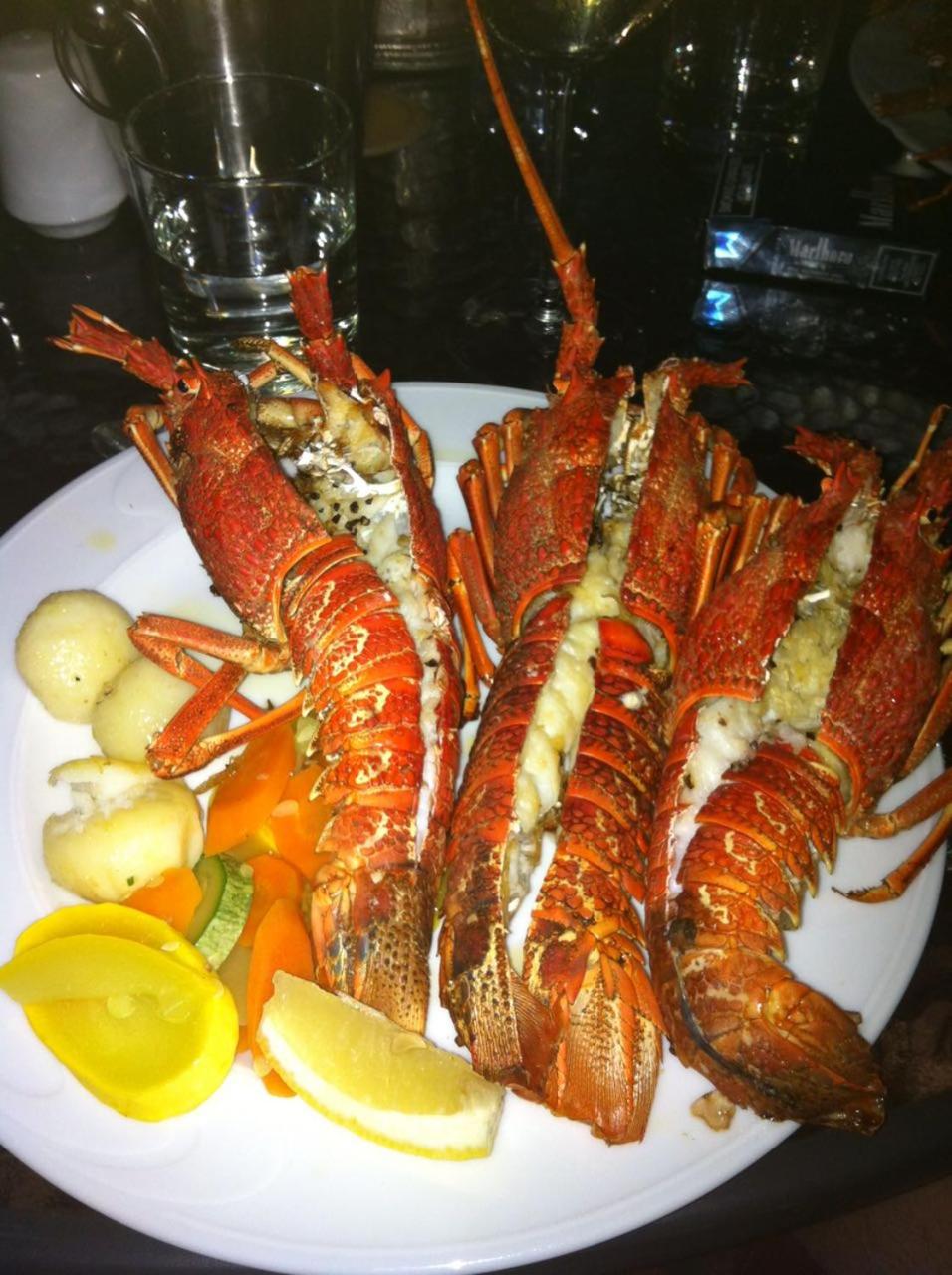 Фото A Smart Stay Apartments