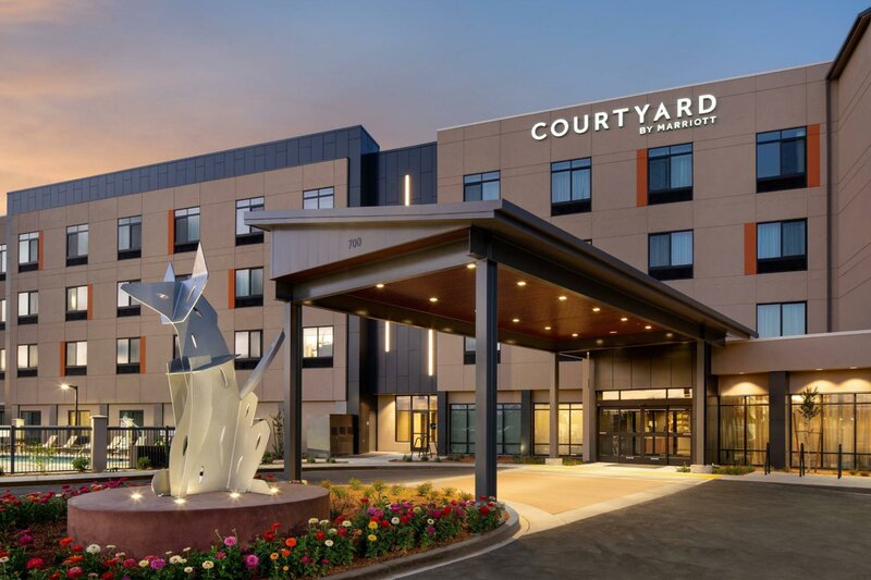 Гостиница Courtyard by Marriott Petaluma Sonoma County в Петалуме
