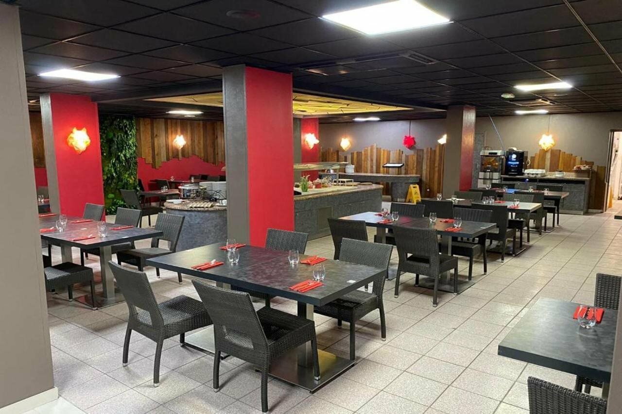 Фото Hotel Saphir Lyon