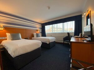 Гостиница The Liner Hotel в Ливерпуле