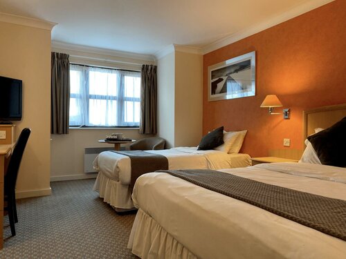 Гостиница The Wiltshire Hotel