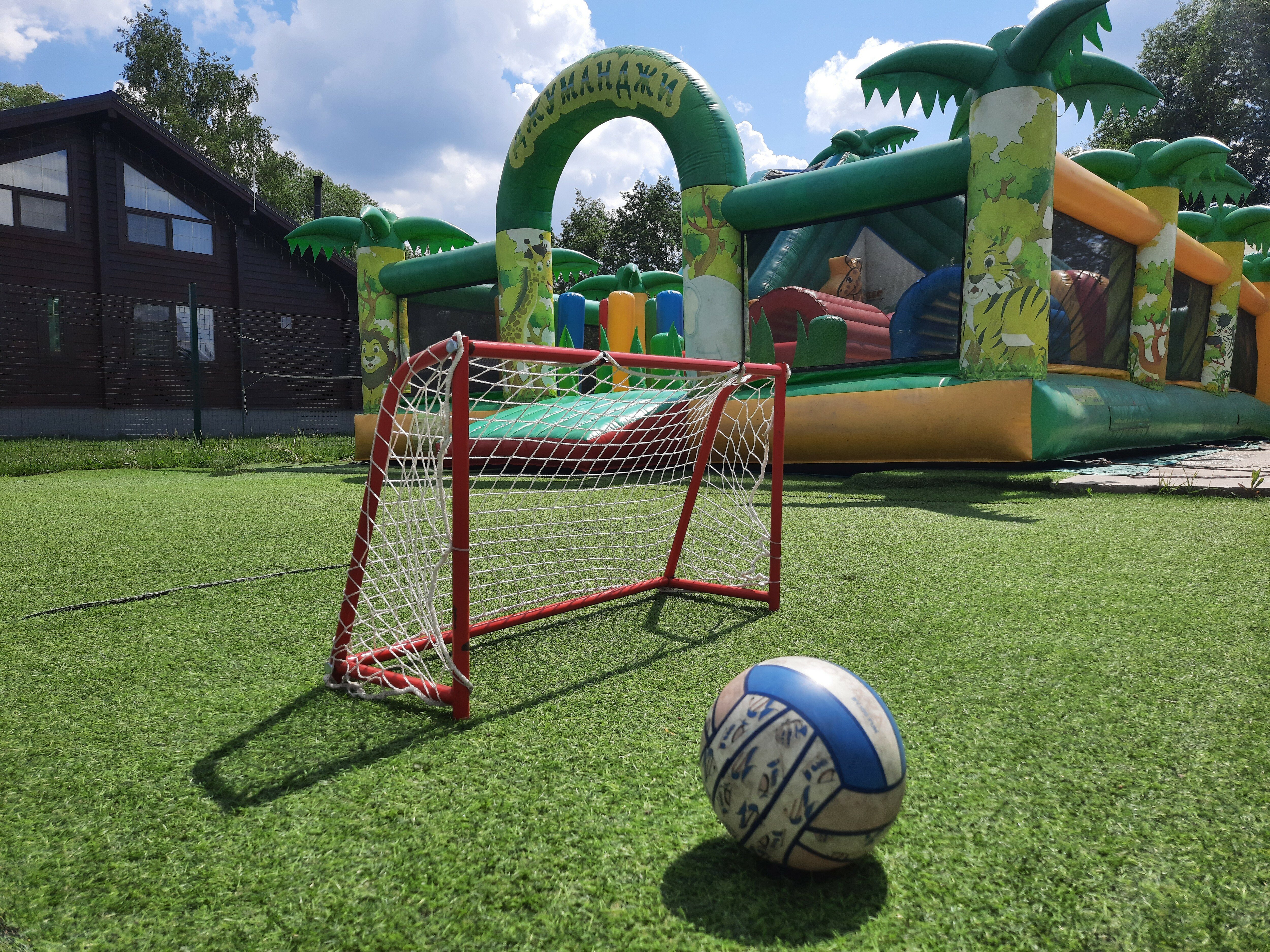 Фото Загородный дом с русской баней