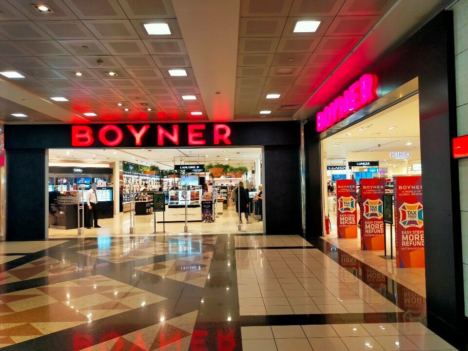 Clothing store Boyner, Antalya, photo