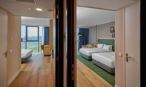 Гостиница Hilton Garden Inn Leiden в Лейдене