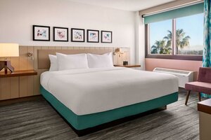 Гостиница Hilton Garden Inn LAX Los Angeles Airport
