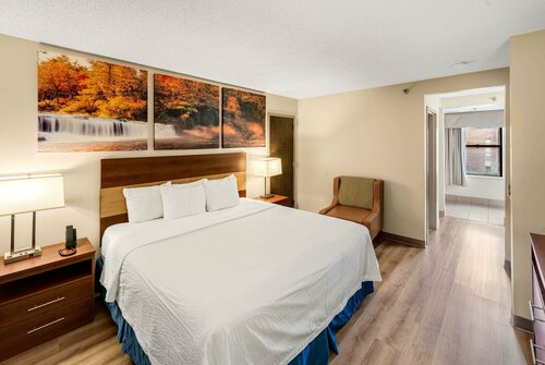 Гостиница Days Inn by Wyndham Raleigh-Airport-Research Triangle Park