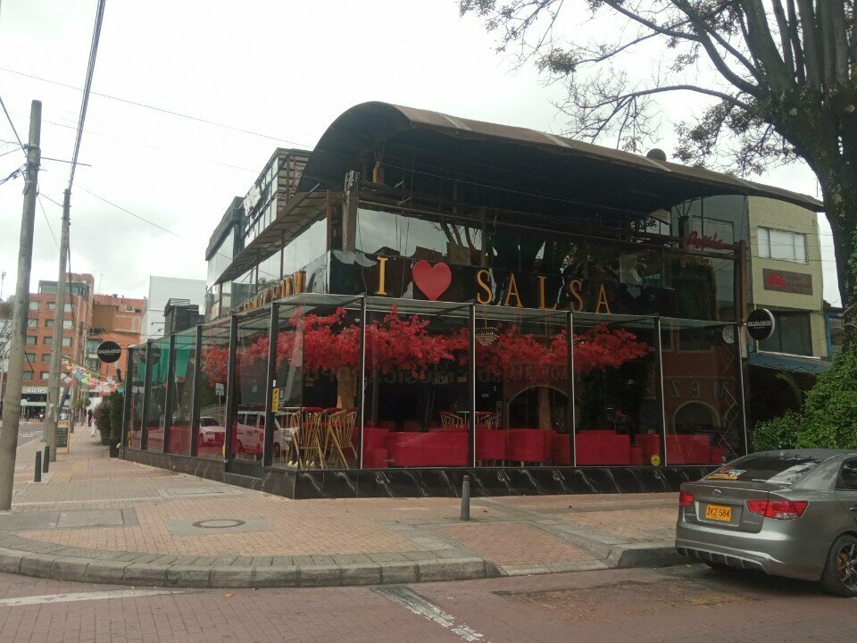 Bar, pub Salsa&Son, Bogota, photo