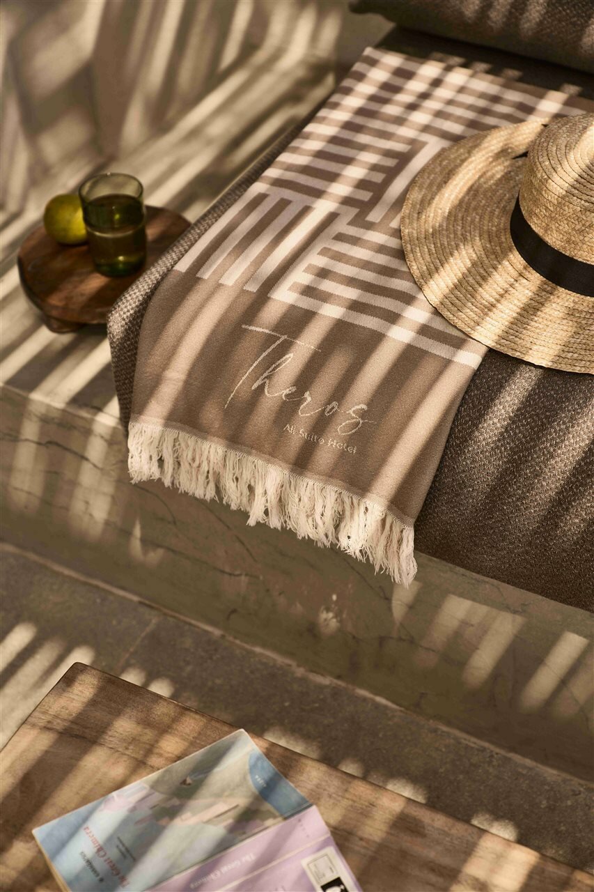 Фото Theros All Suite Hotel - Adults Only