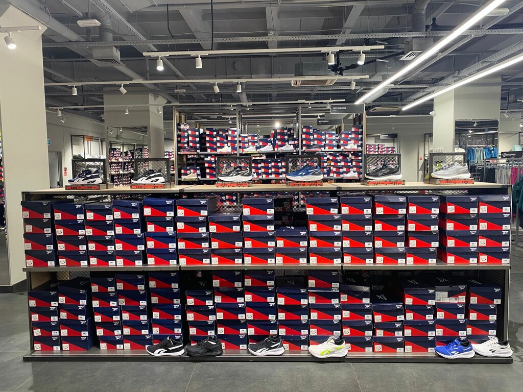 Sportswear and shoes Sneaker Box, Voronezh, photo