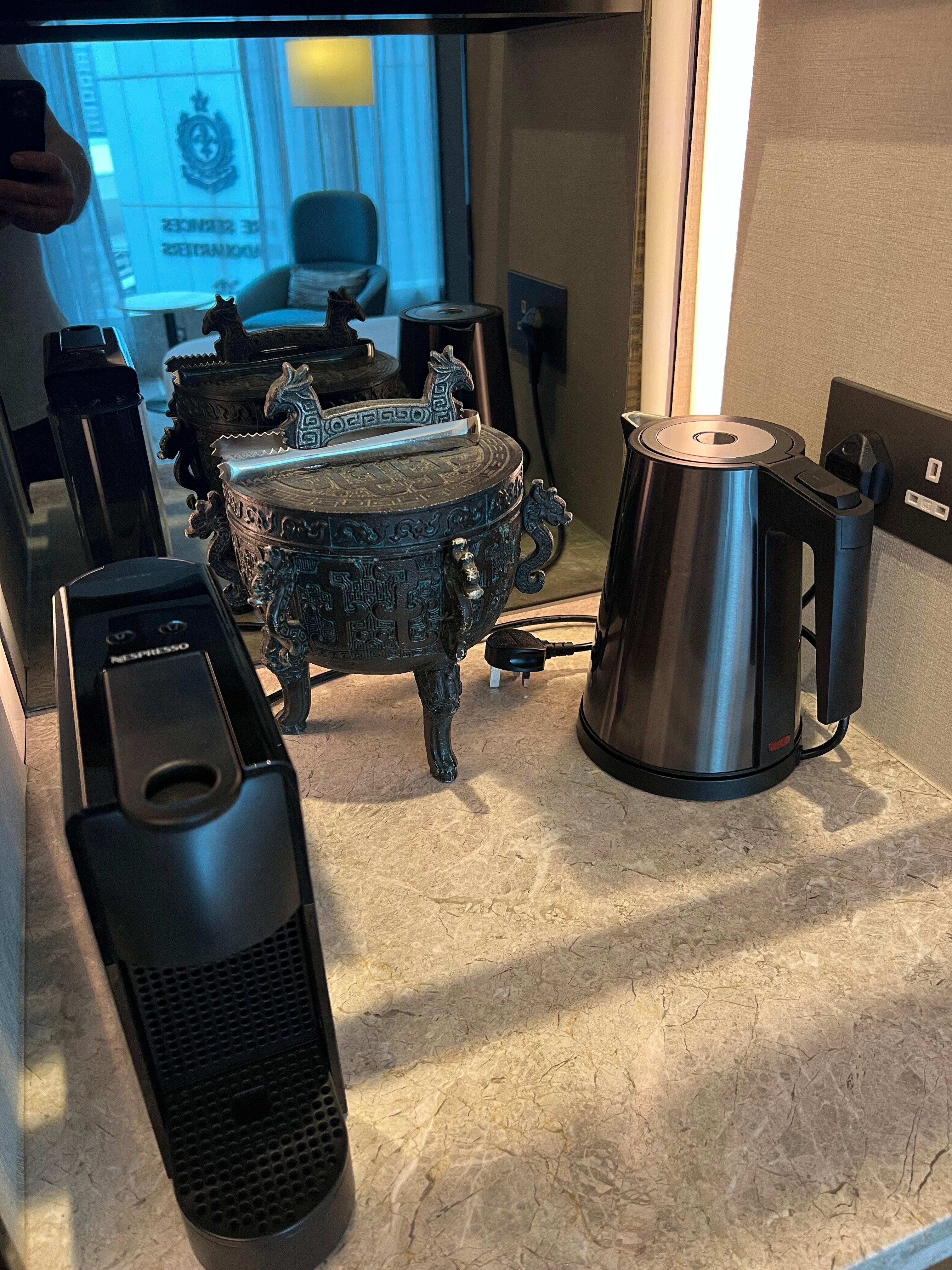 Фото New World Millennium Hong Kong Hotel