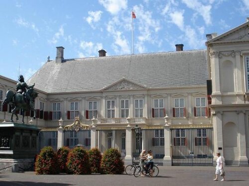 Внешний вид отеля Hilton The Hague в Гааге, фото 3