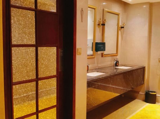 Фото Ming Guan Hotel