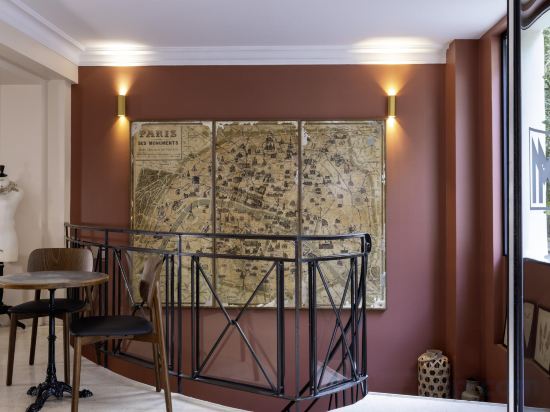 Фото Maxim Quartier Latin