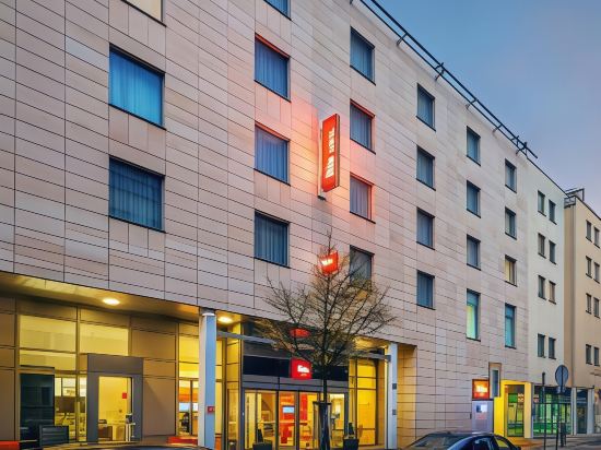 Фото Ibis Praha Wenceslas Square Hotel