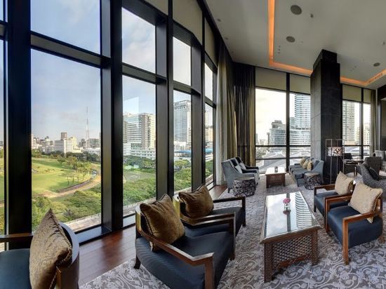 Фото The St. Regis Bangkok