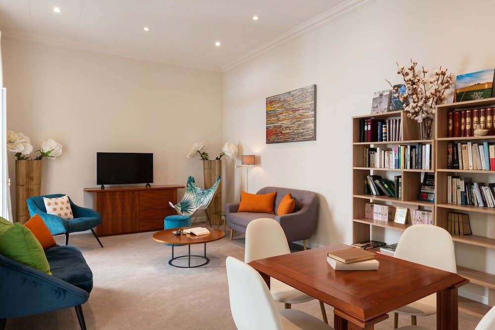 Фото Hotel Les Nations The Originals Boutique Vichy