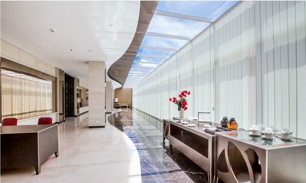 Фото Grandia Hotel