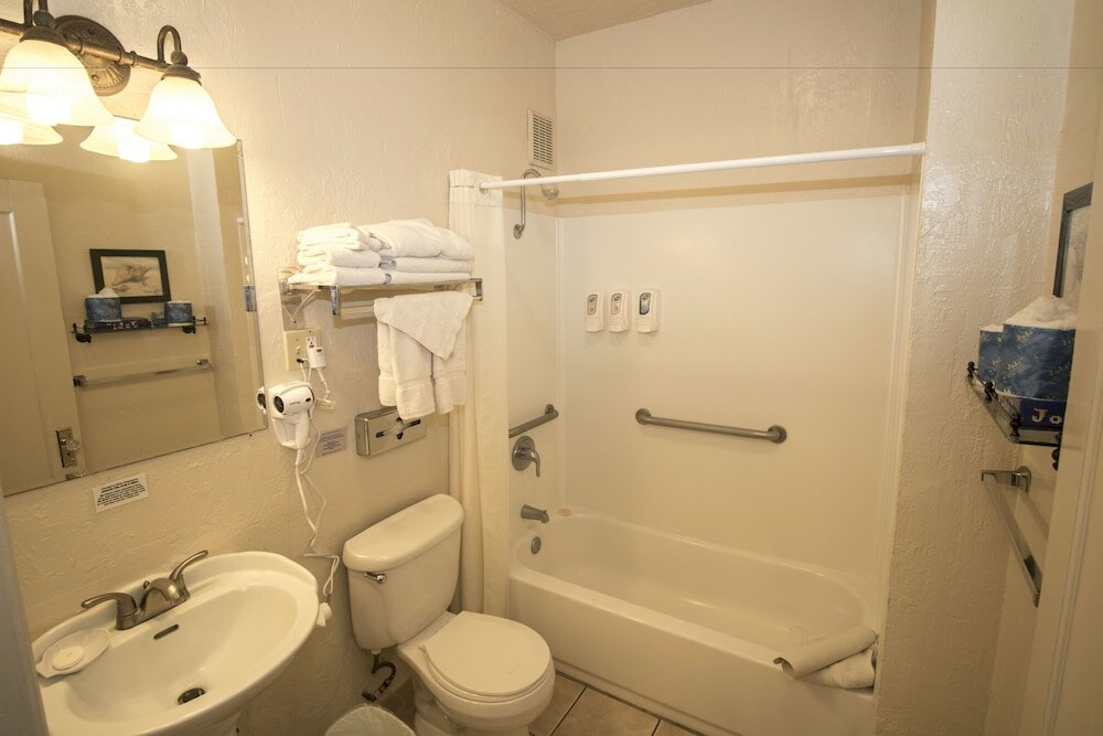 Фото Capitola Venetian Hotel