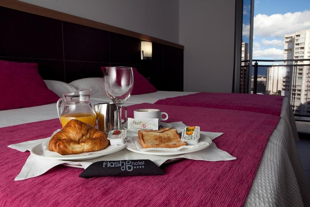 Фото отеля 4