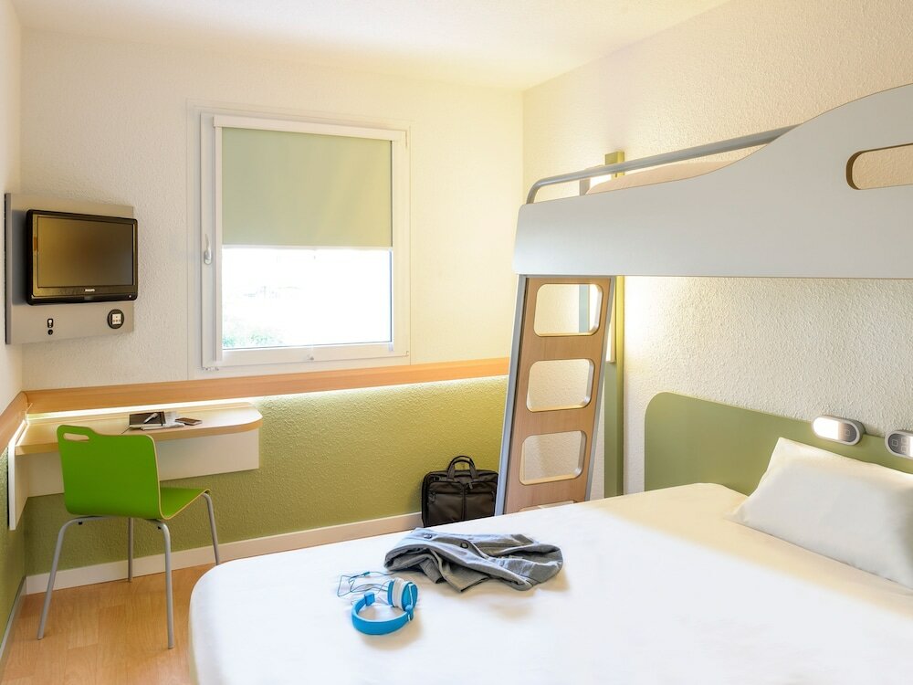 Фото ibis budget Cannes Mougins