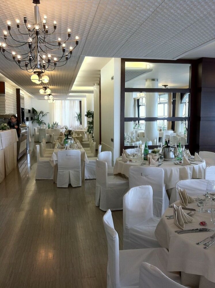 Фото Hotel La Lucertola