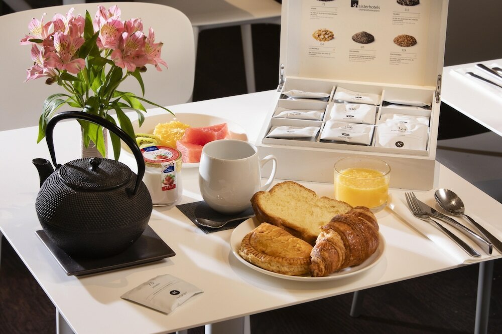 Фото Hotel Elysees Regencia