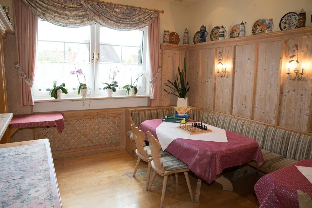 Фото Hotel Bauer garni