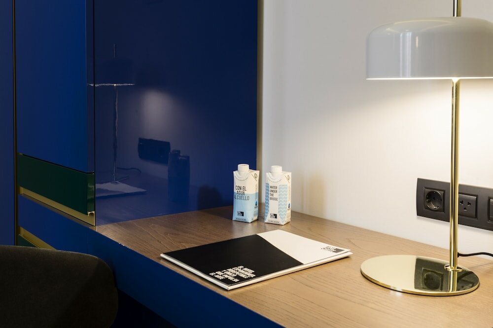 Фото One Shot Fortuny 07