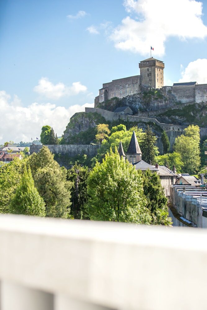 Фото Hotel Notre- Dame de France