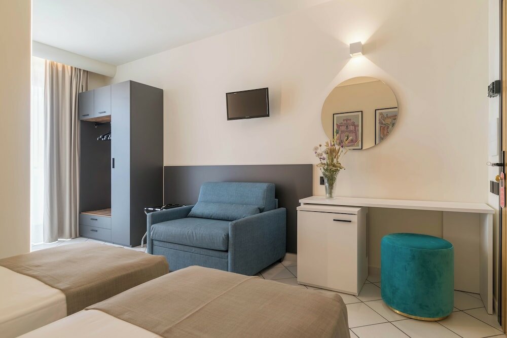 Фото Hotel Lo Smeraldo