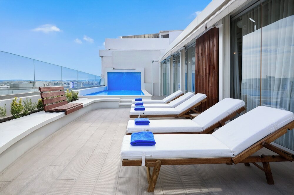 Фото Wyndham Athens Residence