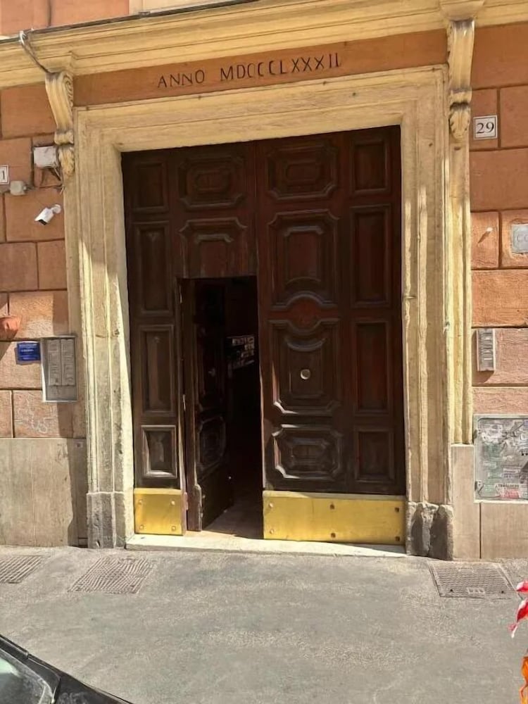 Фото B&t Rooms Trani