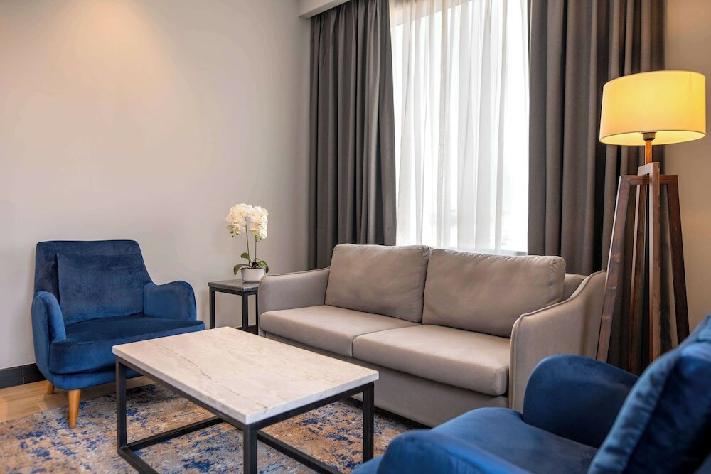 Фото Radisson Blu Hotel, Amman Galleria Mall