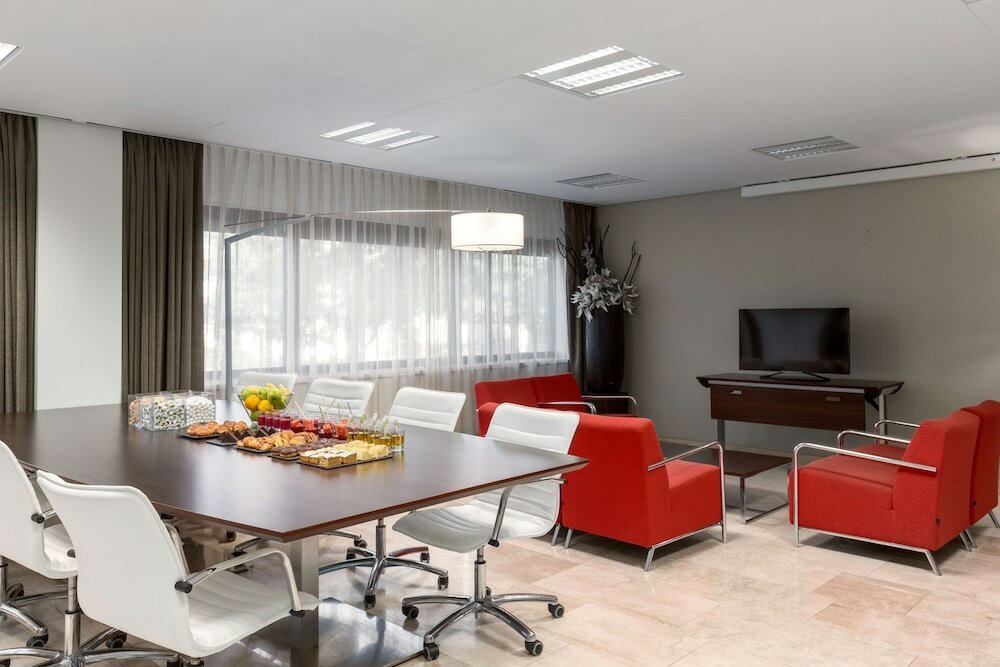 Фото Nh Amsterdam Zuid