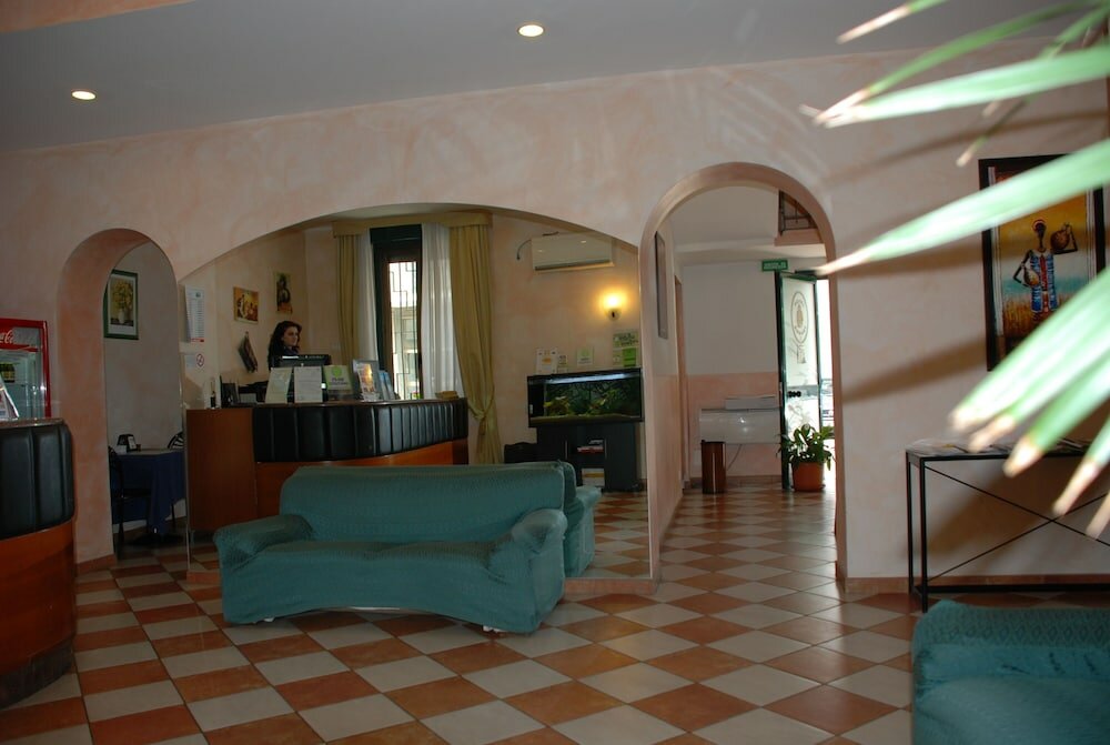 Фото Hotel Bogart 2