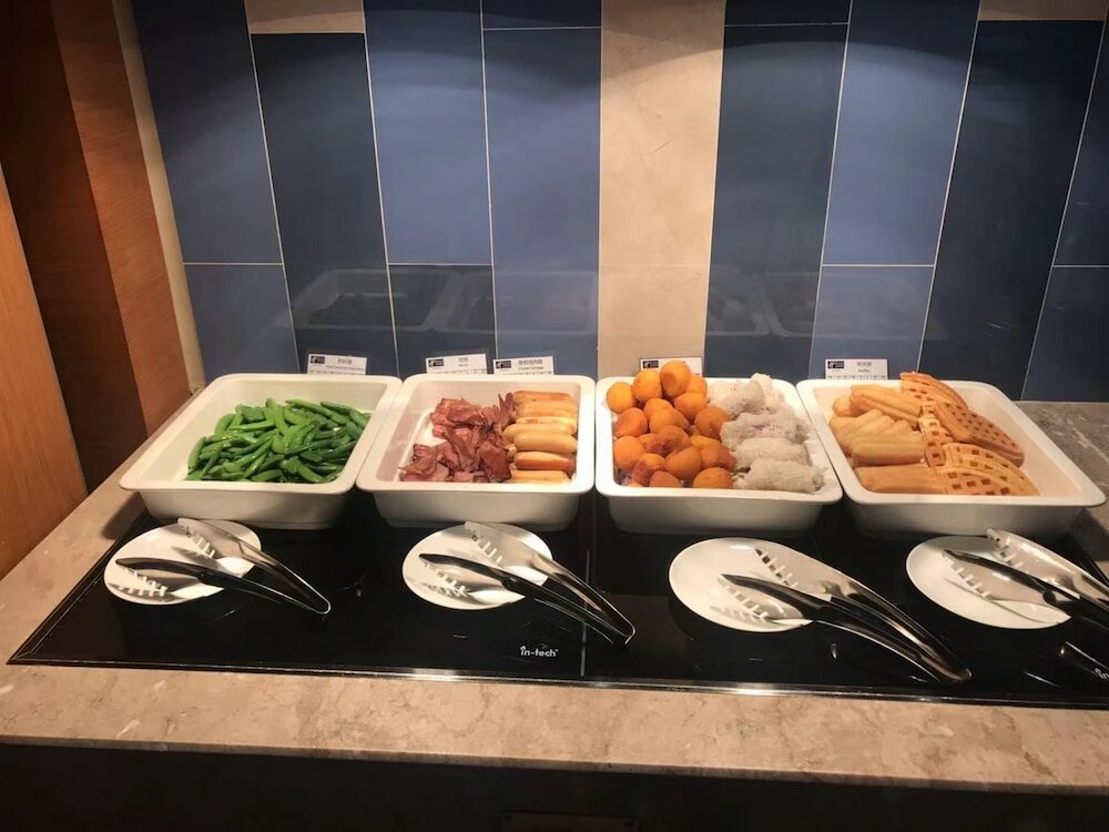 Фото Holiday Inn Express Fuzhou Downtown, an Ihg Hotel