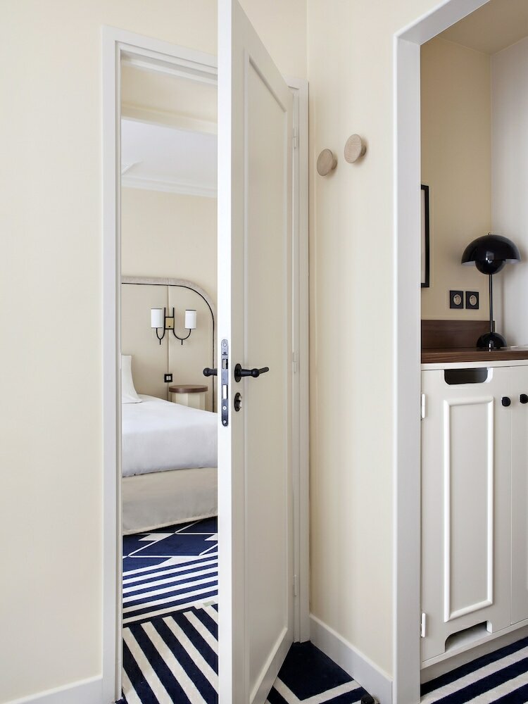 Фото Hotel Bienvenue Paris