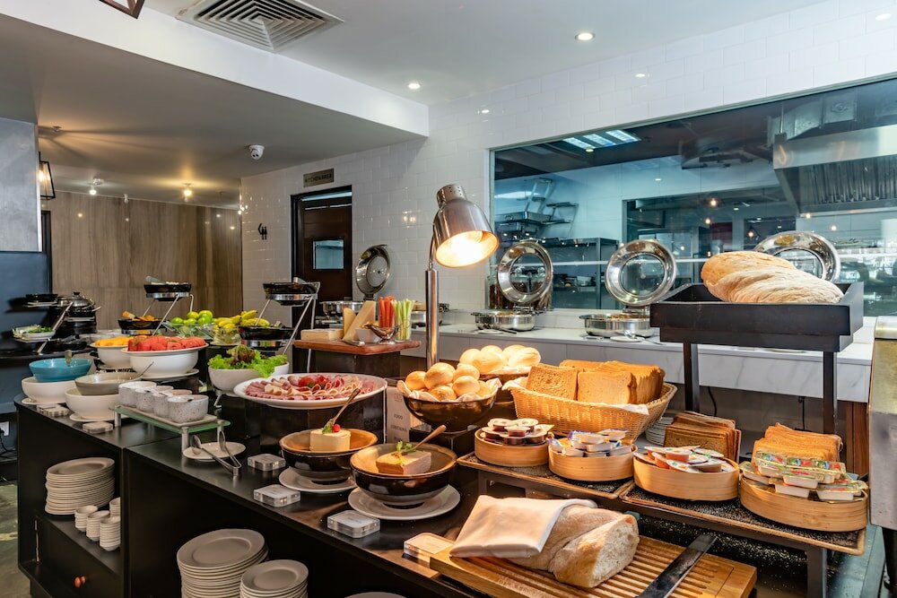 Фото Bay Hotel Ho Chi Minh