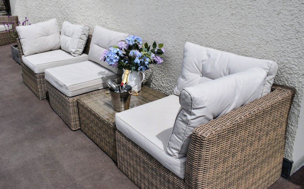 Фото Craigmhor Lodge & Courtyard